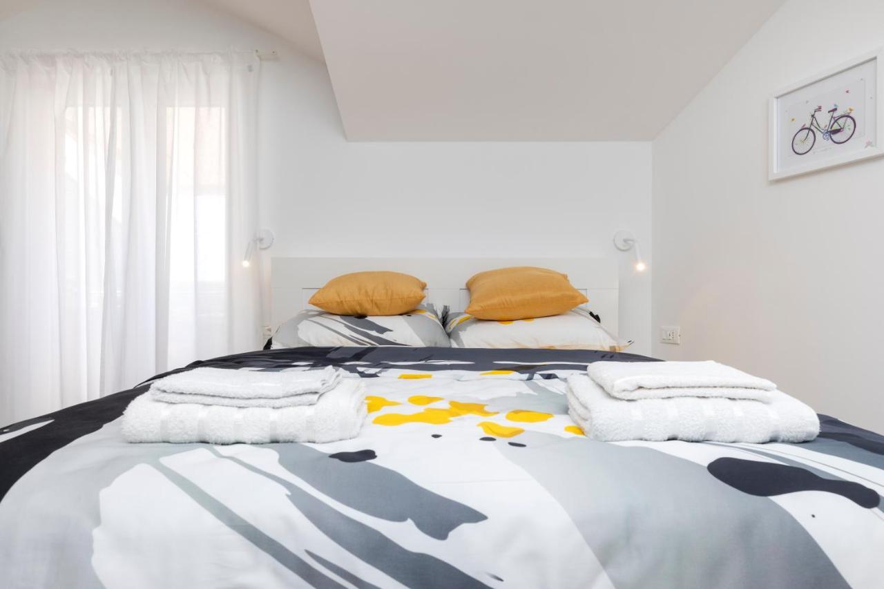 Easy Apartman Mali Lošinj Kültér fotó